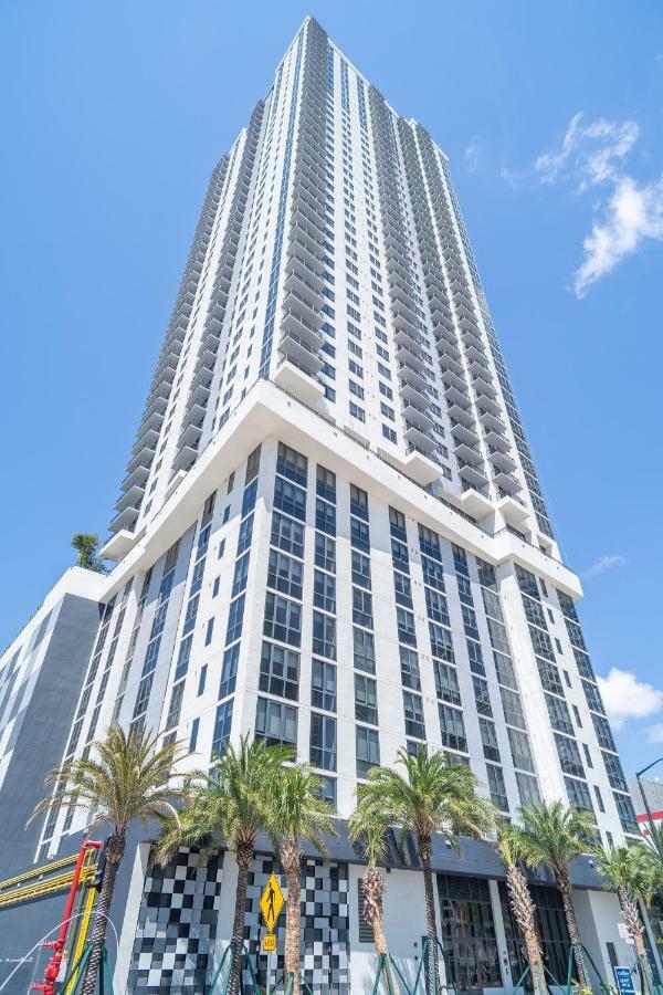 Bluebird Suites Downtown/Brickell Doral Exterior photo